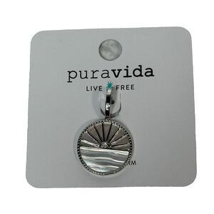 PuraVida Pura Vida Harper Statement Ocean Sun Charm
